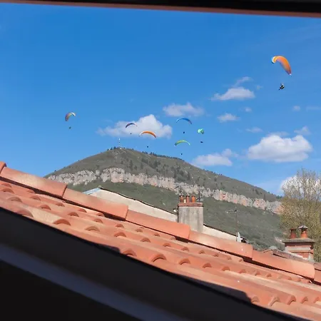 De Millau